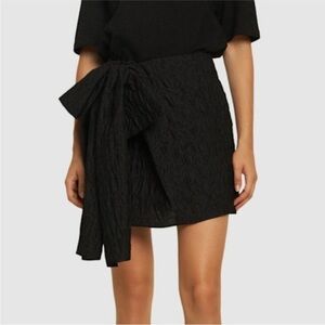 NWT Cecilie Bahnsen Gigi matelassé-effect skirt Size 6 Black